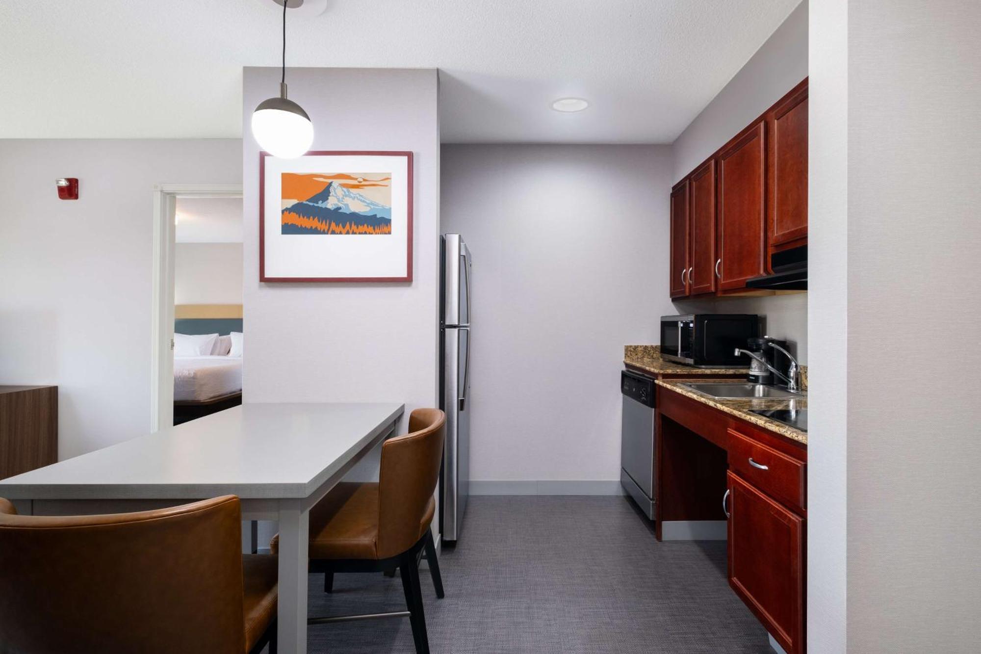 Homewood Suites Medford Exterior photo