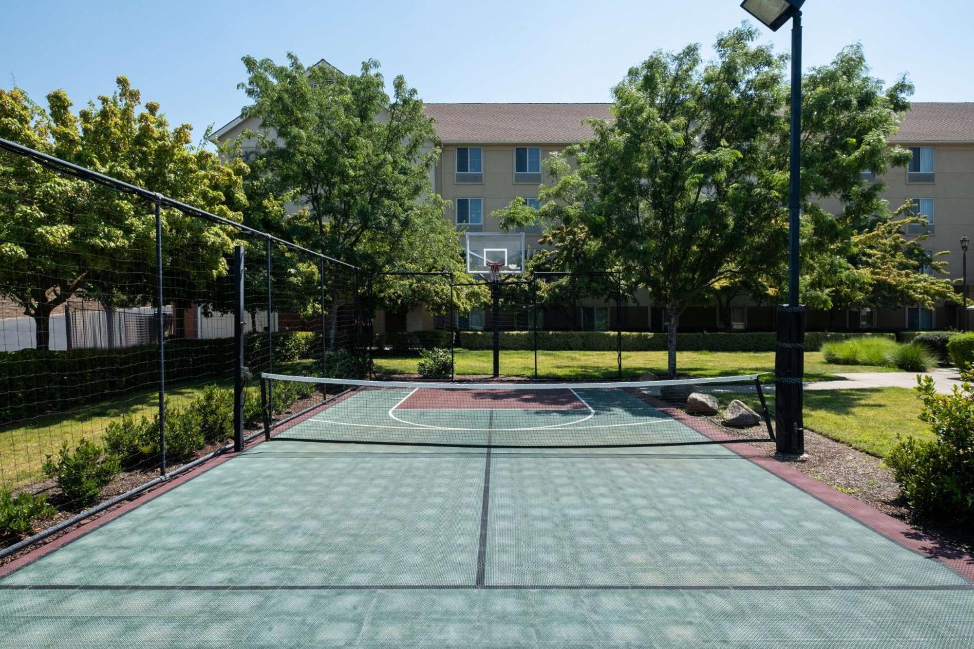 Homewood Suites Medford Exterior photo