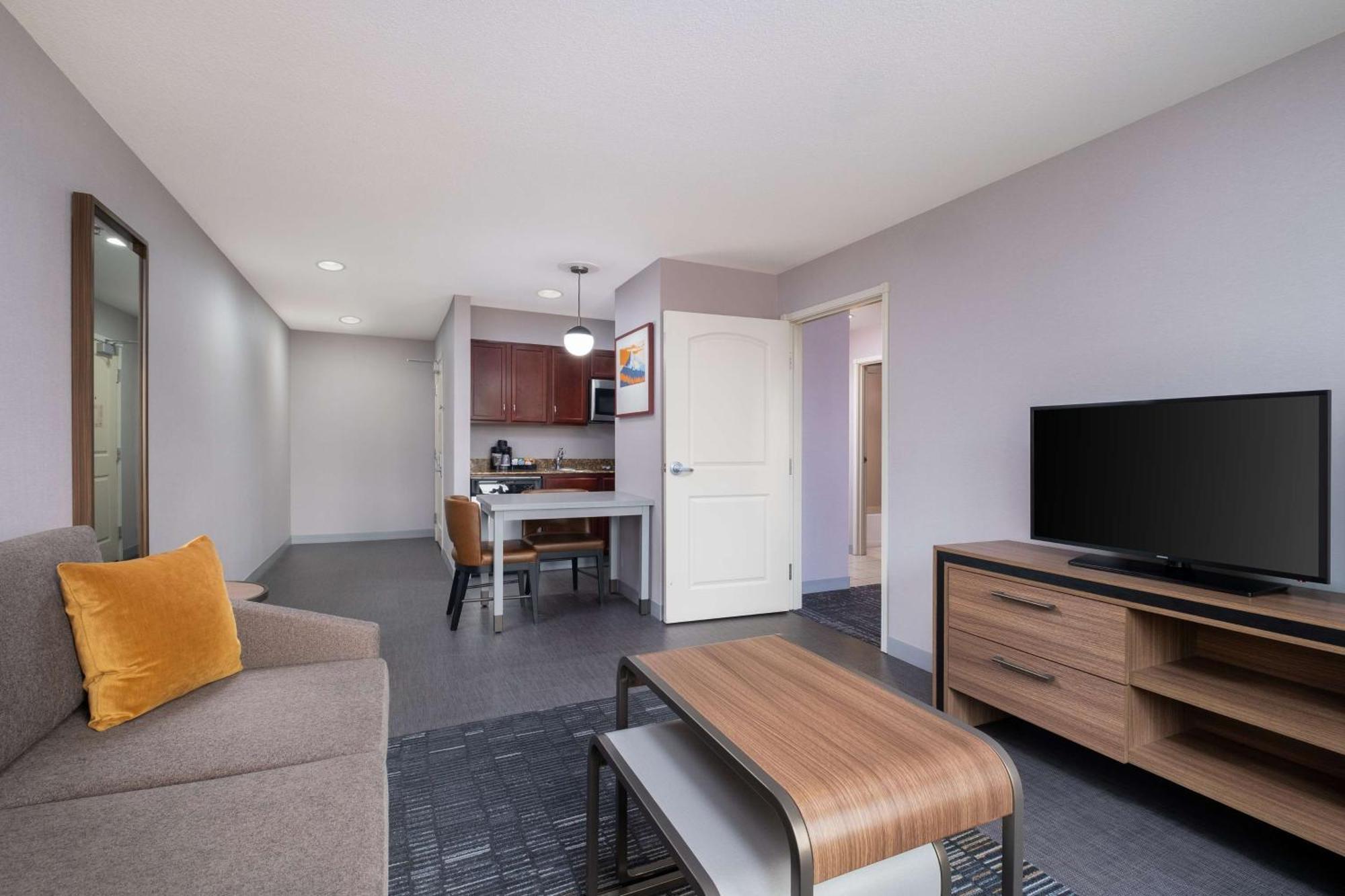 Homewood Suites Medford Exterior photo