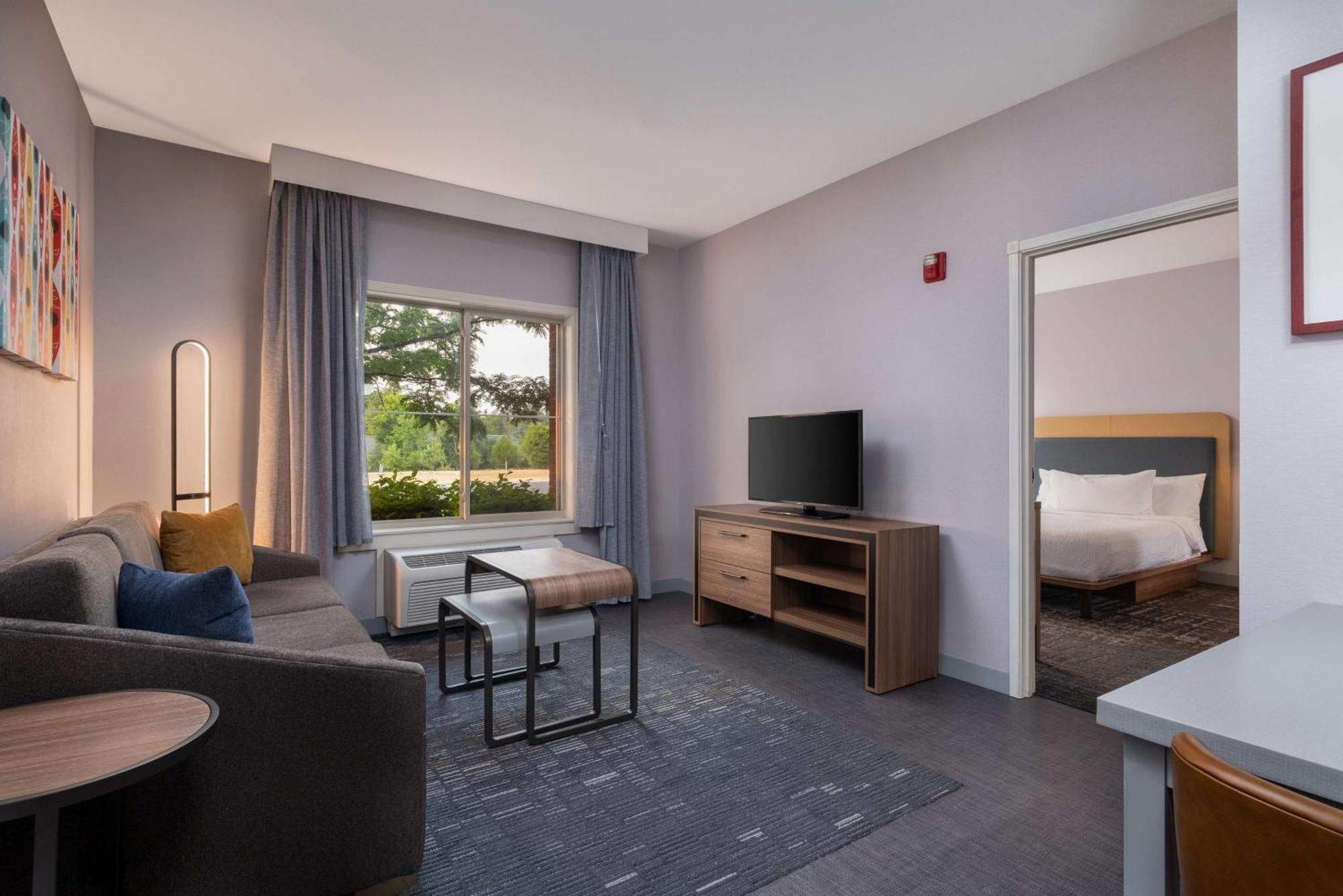 Homewood Suites Medford Exterior photo